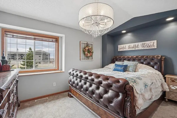 $290,000 | 9478 Golden Eagle Court, Monticello, MN 55362