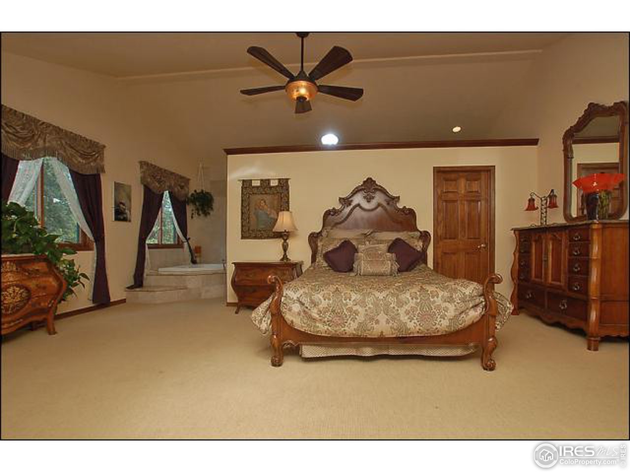 3084 Sugarloaf Road Boulder, CO 80302 - Photo 5 of 15 Master Bedroom