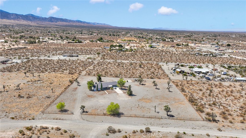 11574 Silver Rock Road Pinon Hills, CA 92372 - Photo 55 of 56
