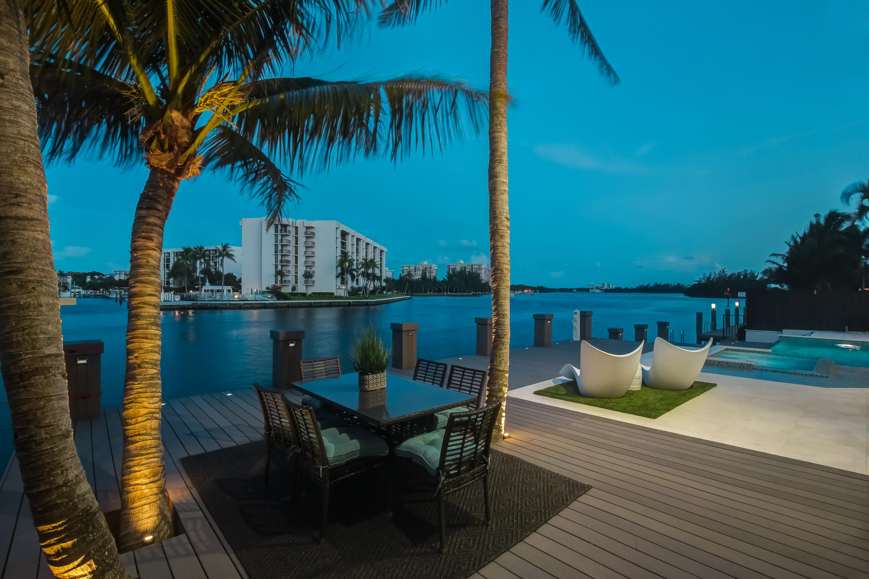 782 Harbour Drive Boca Raton, FL 33431 - Photo 17 of 84 236__night_harbour_dr_photo_MiamiRealEst