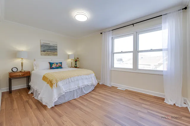 $250,000 | 233 Winfield Court, Unit 233, Vernon Hills, IL 60061