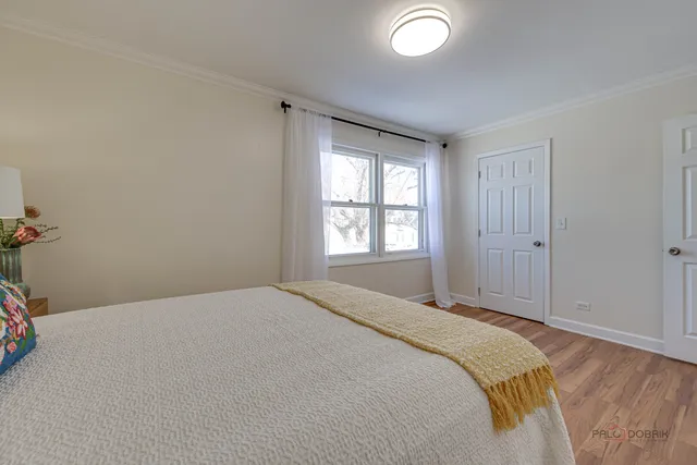 $250,000 | 233 Winfield Court, Unit 233, Vernon Hills, IL 60061