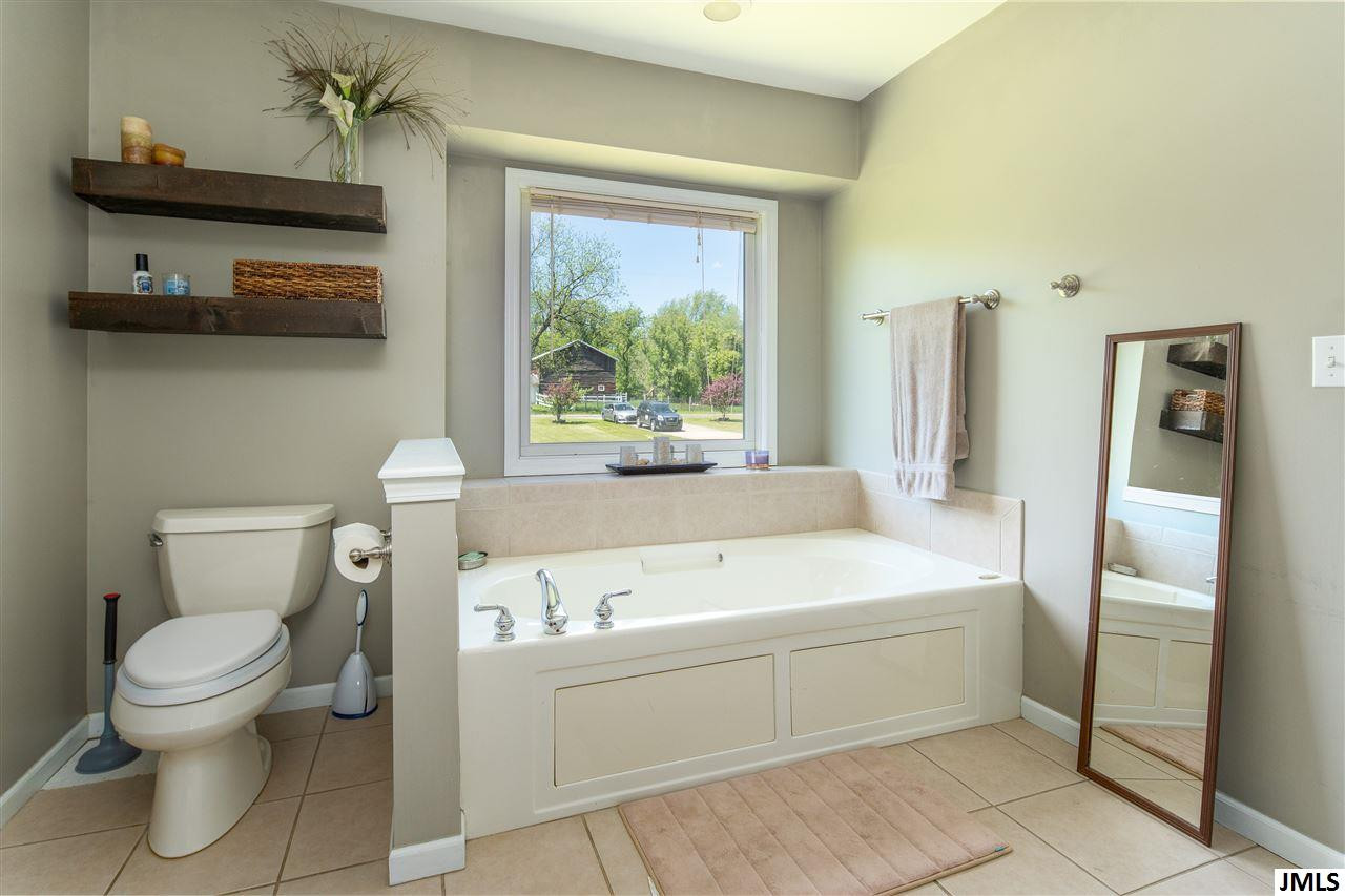 4671 Walz Road Jackson, MI 49201 - Photo 13 of 36 Photo 13