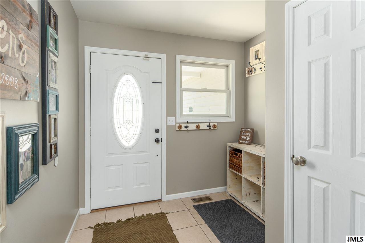 4671 Walz Road Jackson, MI 49201 - Photo 4 of 36 Photo 4
