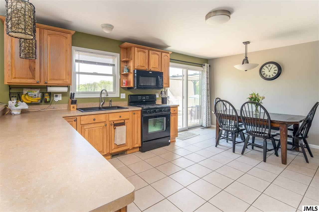 4671 Walz Road Jackson, MI 49201 - Photo 9 of 36 Photo 9