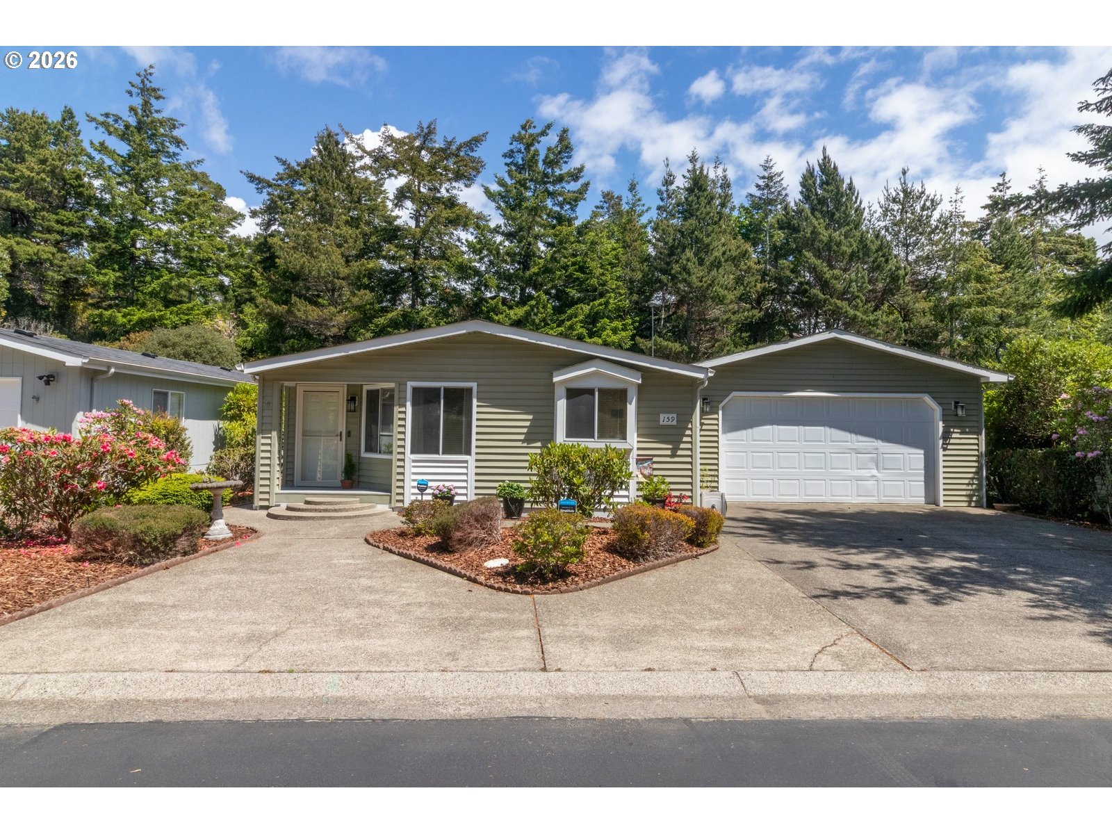 159 Florentine Avenue Florence, OR 97439 - Photo 1 of 37