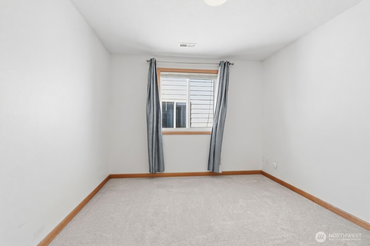 2025 Southwest 6th Avenue Camas, WA 98607 - Photo 24 of 39