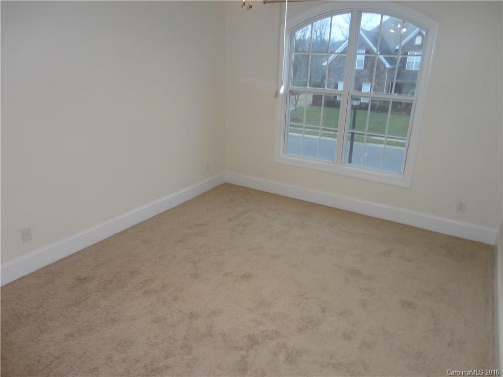 11423 Wheat Ridge Road, Unit 133 Charlotte, NC 28277 - Photo 5 of 9 Gallery Image 5