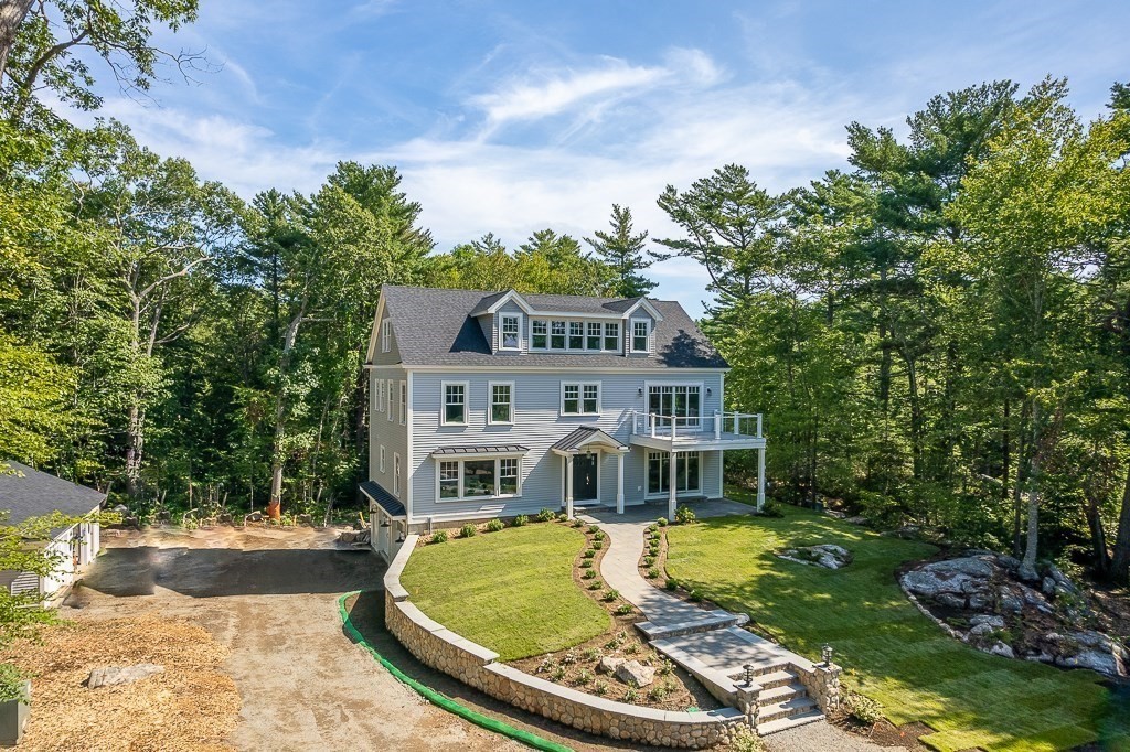 4 Kings Way Manchester, MA 01944 - Photo 1 of 31 Gallery Image 1