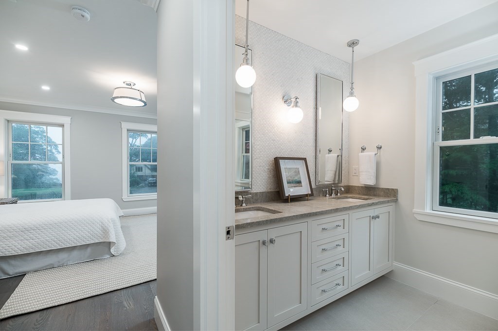 4 Kings Way Manchester, MA 01944 - Photo 18 of 31 Gallery Image 18