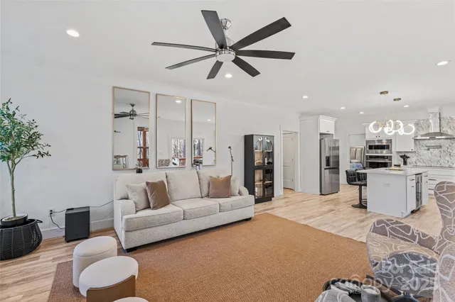 $628,890 | 7568 Water Haven Trail, Denver, NC 28037