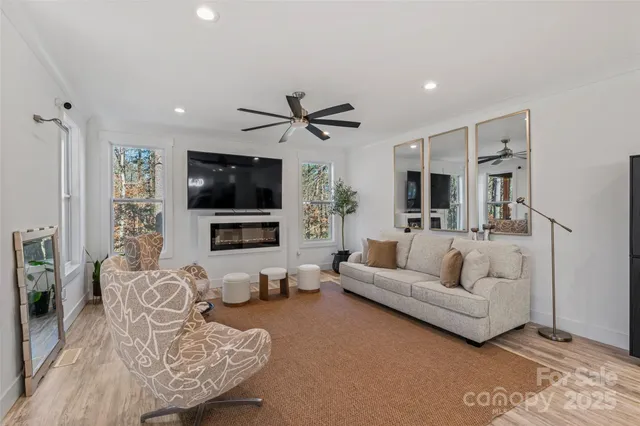 $628,890 | 7568 Water Haven Trail, Denver, NC 28037