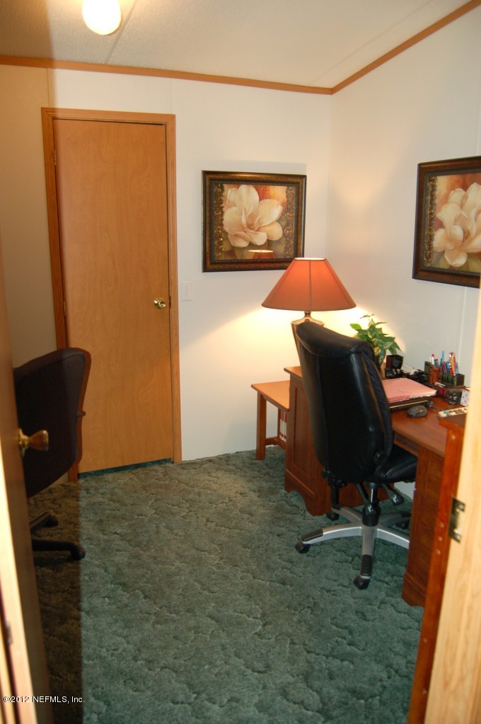 628 Bardin Road Palatka, FL 32177 - Photo 12 of 20 OFFICE