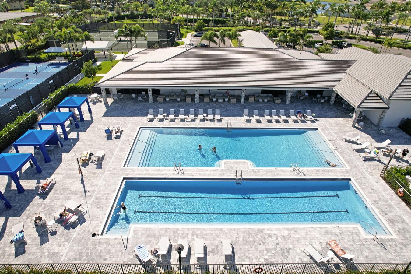14517 Three Ponds Trail Delray Beach, FL 33446 - Photo 35 of 38 Resort Style Pool
