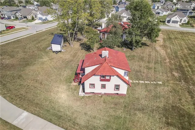 $420,000 | 760 Southwest Redbuck Drive, Lee's Summit, MO 64081