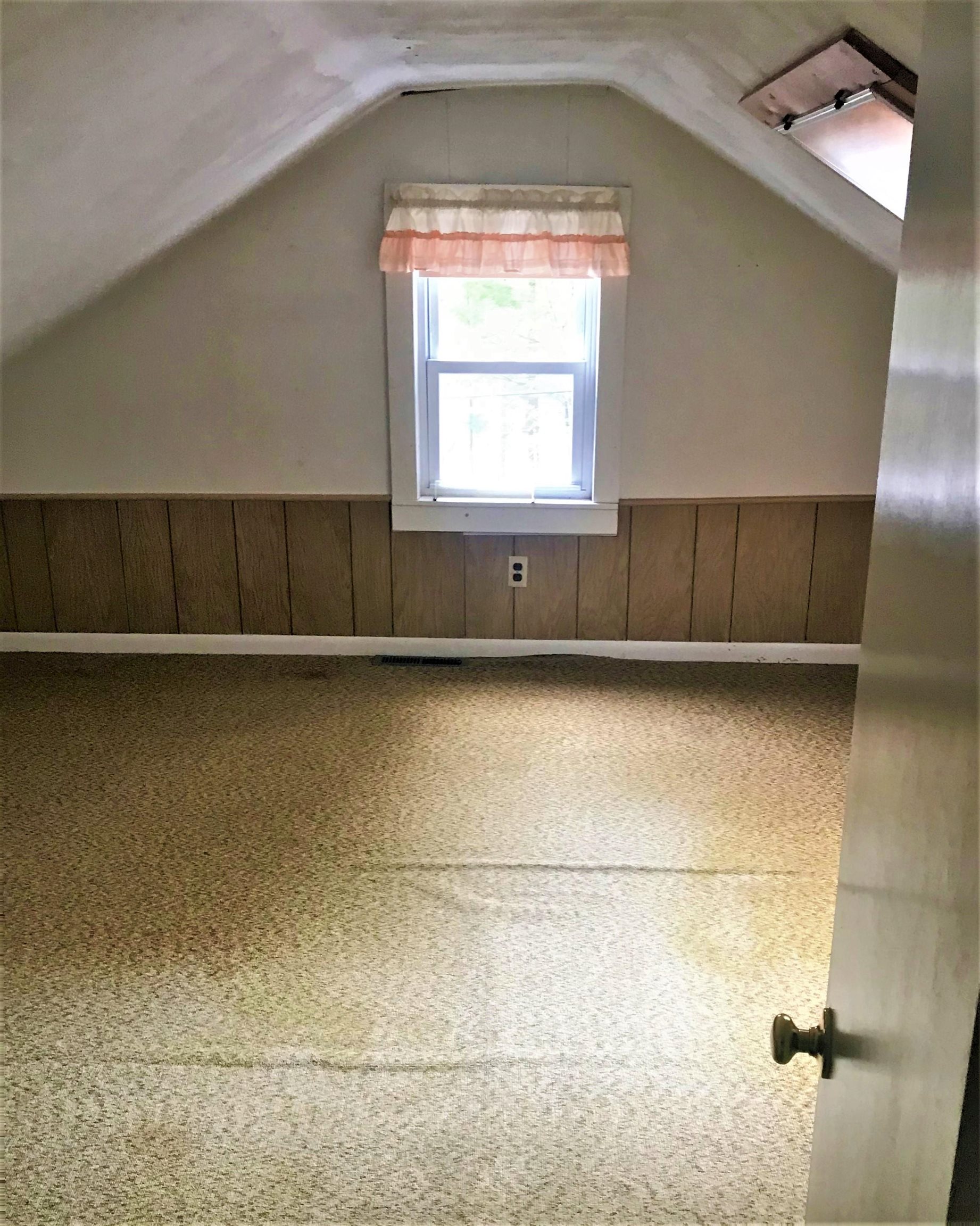 39 Aldrich Road Keene, NH 03431 - Photo 12 of 17