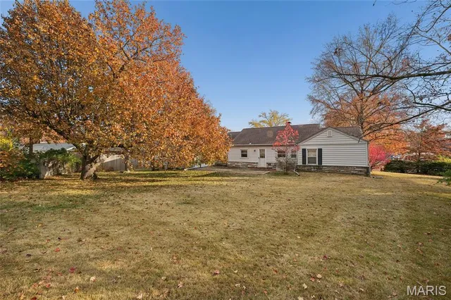 $349,900 | 1463 Ronald Drive, St. Louis, MO 63119