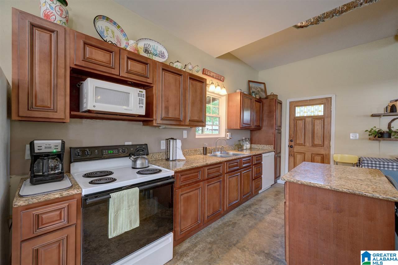 8480 Rocky Br Road Gardendale, AL 35071 - Photo 5 of 25