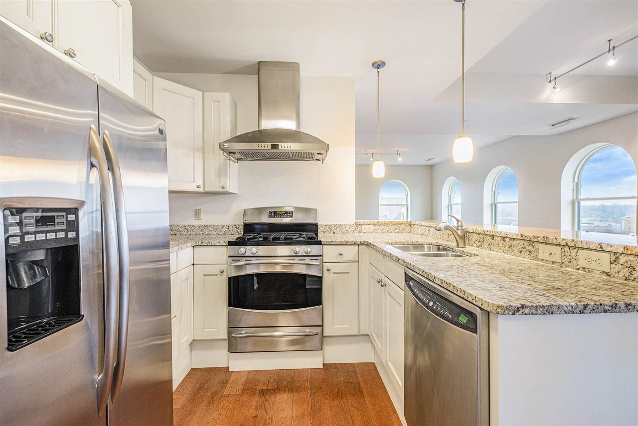 27 Library Street Northeast, Unit 901 Grand Rapids, MI 49503 - Photo 11 of 33