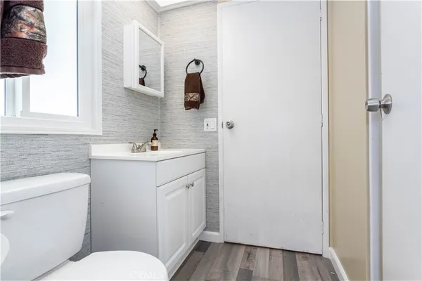 $289,000 | 24303 Woolsey Canyon Road, Unit 45, Canoga Park, CA 91304