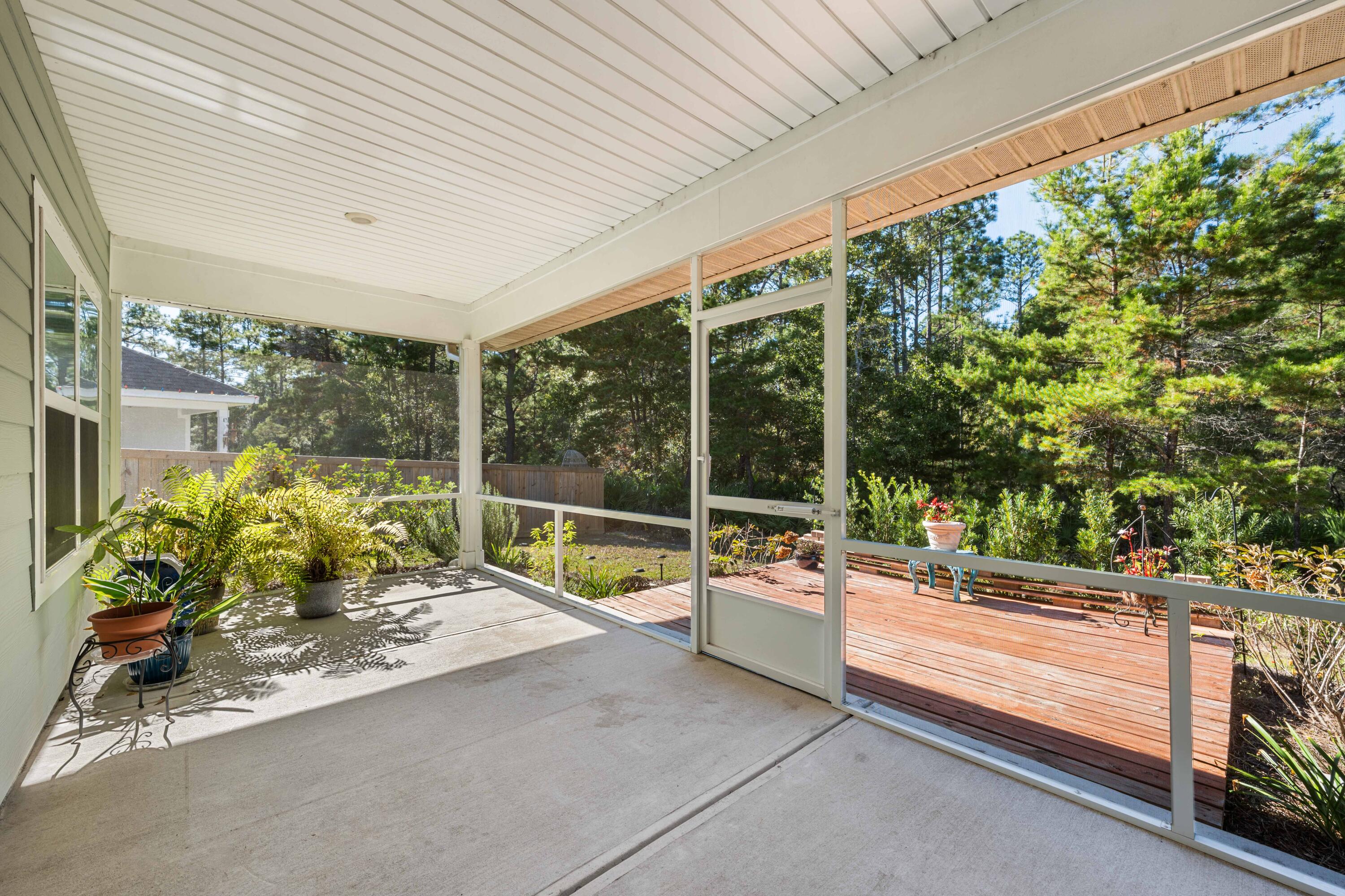 157 Jr's Way Santa Rosa Beach, FL 32459 - Photo 35 of 45 a lobby with furniture and garden view