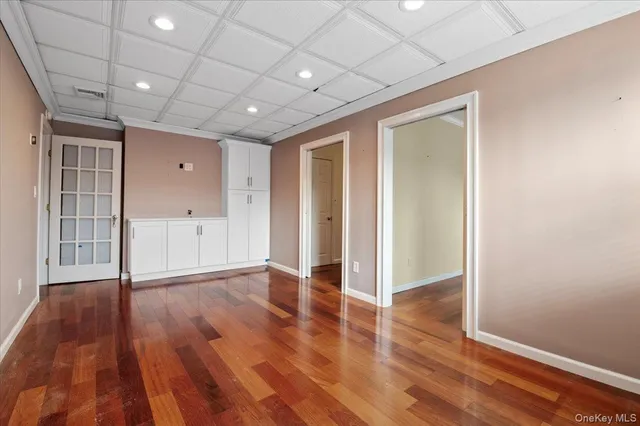 wooden floor in an empty room with wooden floor