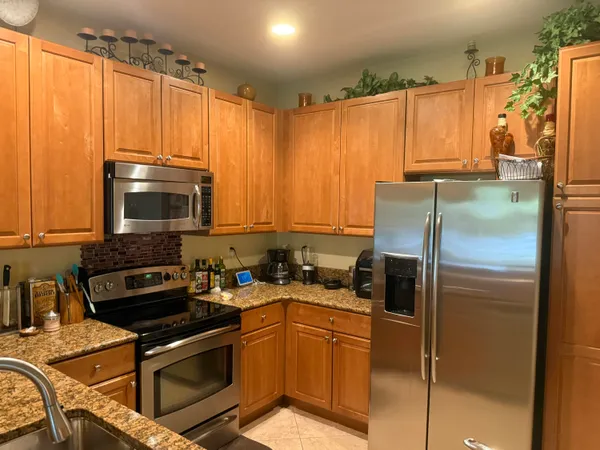 $2,295 | 3171 Southwest Otter Lane, Stuart, FL 34997