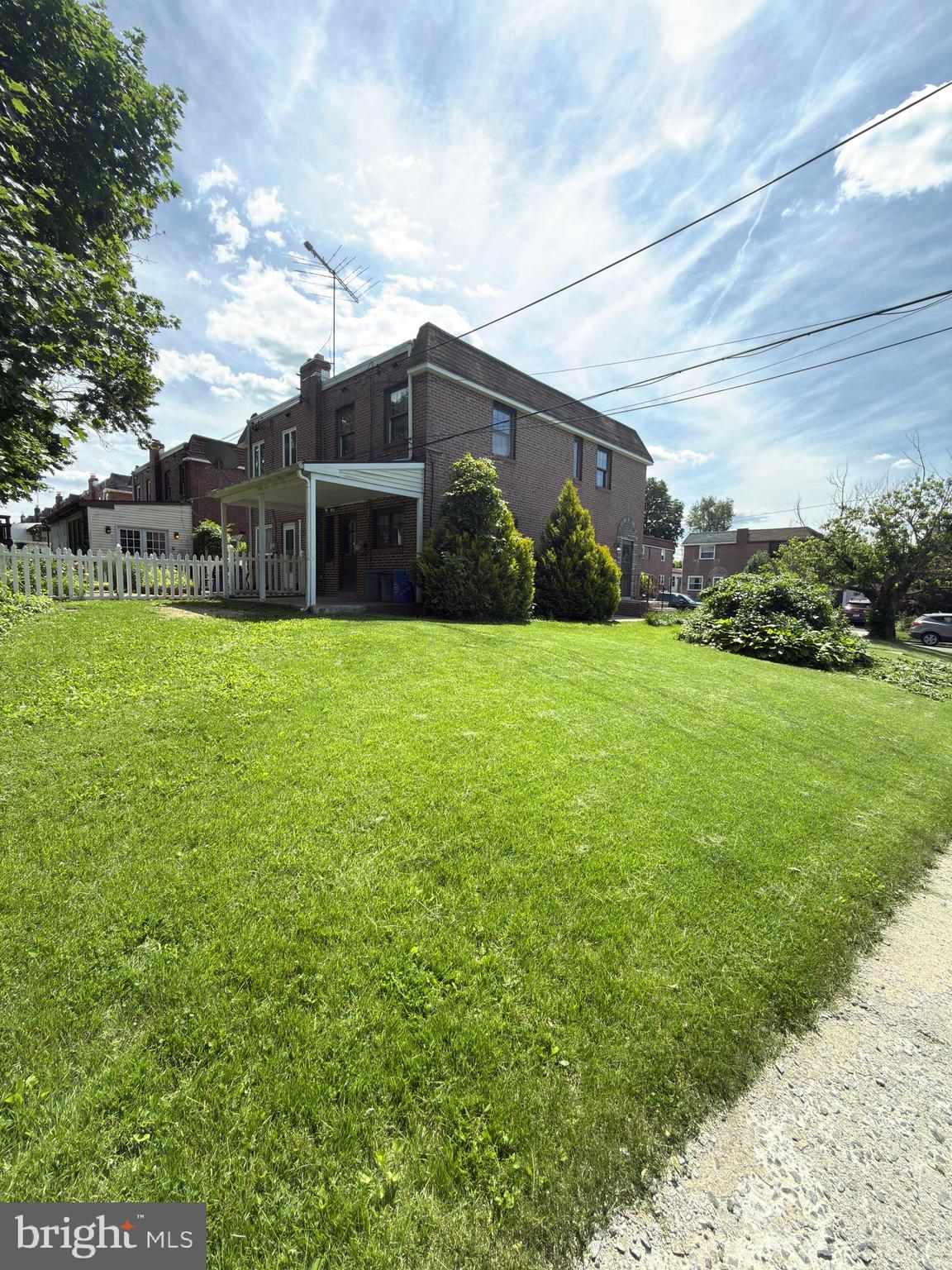 103 West Garrison Road Brookhaven, PA 19015 - Photo 5 of 28
