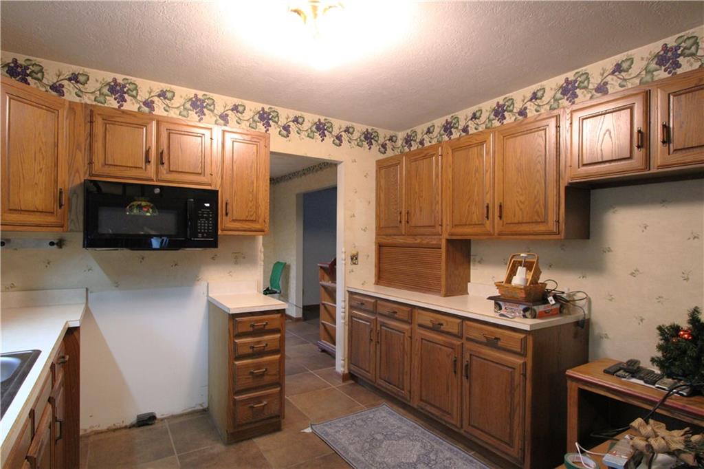 138 Beech Way Pulaski, PA 16143 - Photo 13 of 42