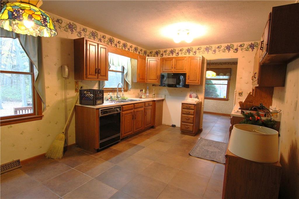 138 Beech Way Pulaski, PA 16143 - Photo 14 of 42