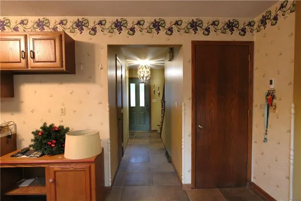 $280,000 | 138 Beech Way, Pulaski, PA 16143