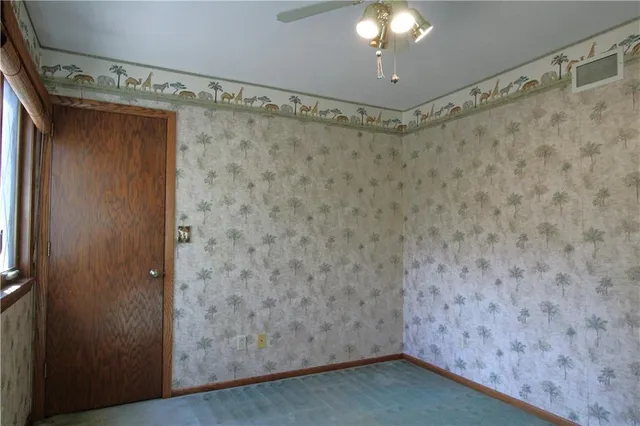 $320,000 | 138 Beech Way, Pulaski, PA 16143