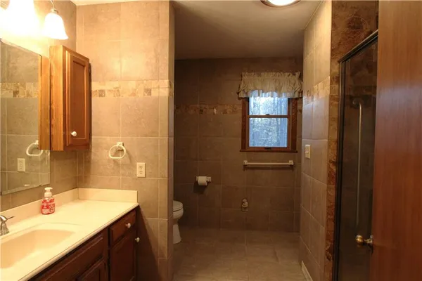 $280,000 | 138 Beech Way, Pulaski, PA 16143