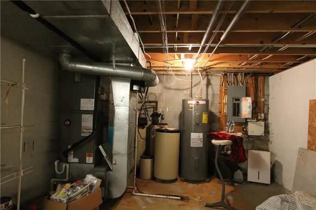 $320,000 | 138 Beech Way, Pulaski, PA 16143