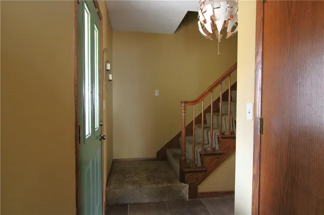 $320,000 | 138 Beech Way, Pulaski, PA 16143