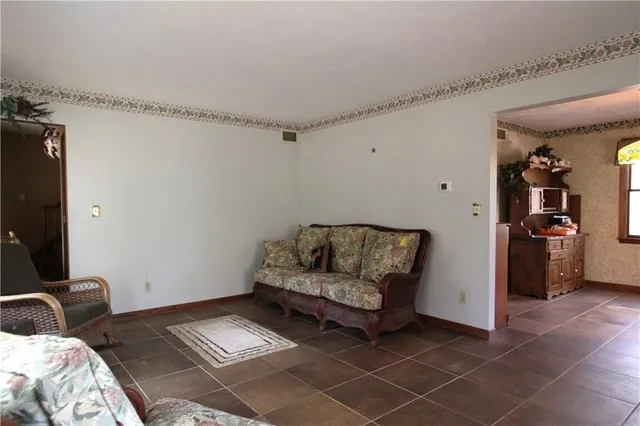 $320,000 | 138 Beech Way, Pulaski, PA 16143