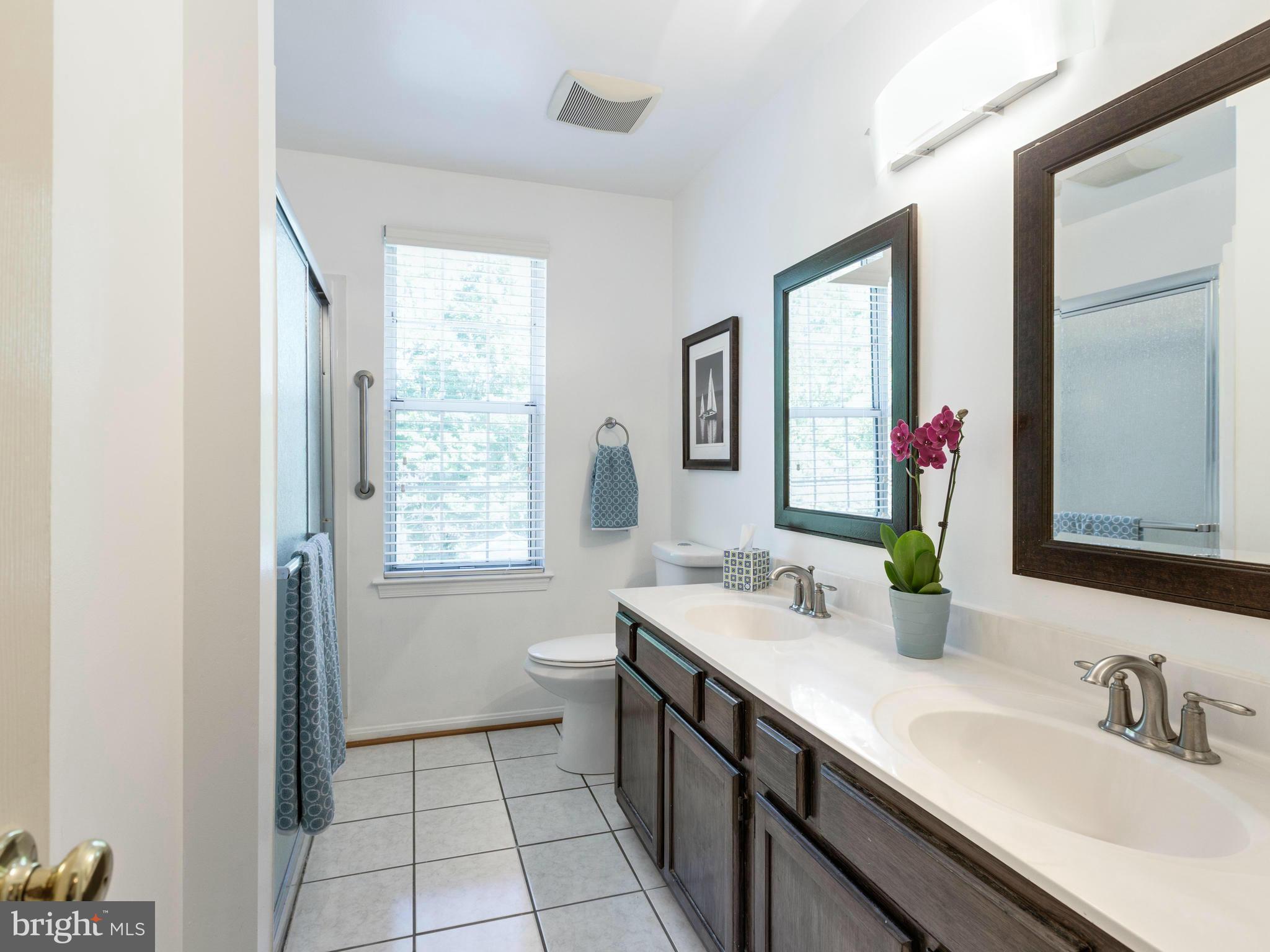 704 Rufford Court Accokeek, MD 20607 - Photo 23 of 30 Bath