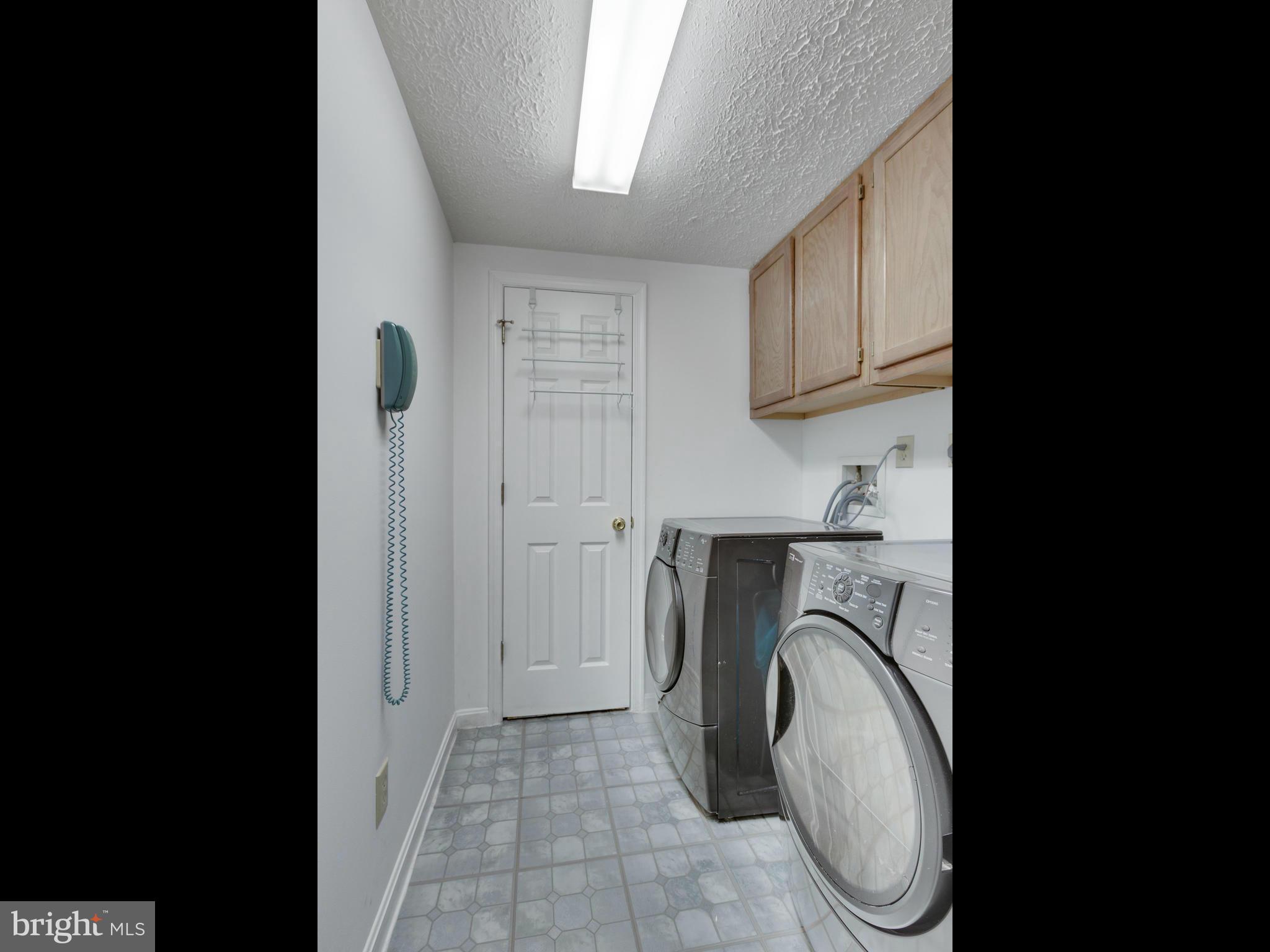 704 Rufford Court Accokeek, MD 20607 - Photo 28 of 30 Laundry room
