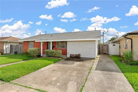 $170,000 | 5153 Mount Shasta Drive, Marrero, LA 70072