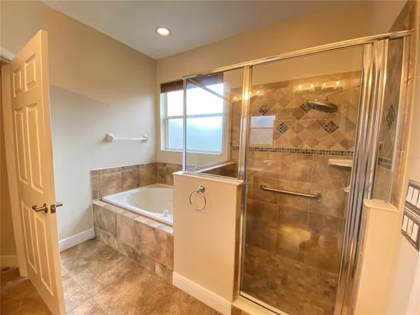 $2,295 | 30542 Lipizzan Terrace, Mount Dora, FL 32757