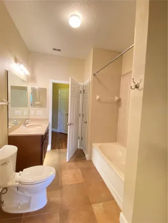 $2,295 | 30542 Lipizzan Terrace, Mount Dora, FL 32757