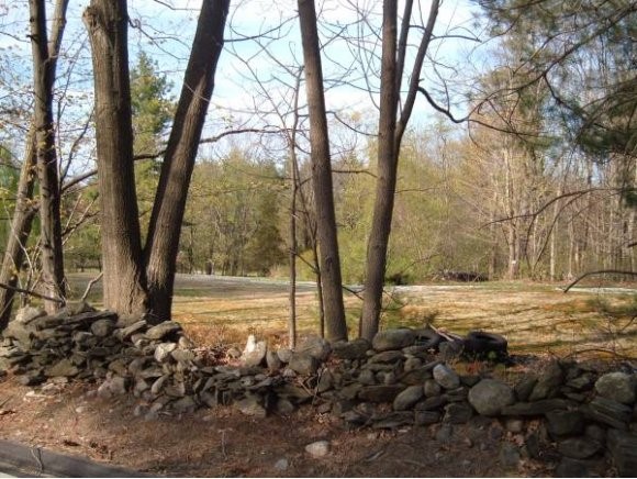 48 Perkins Road Londonderry, NH 03053 - Photo 1 of 1