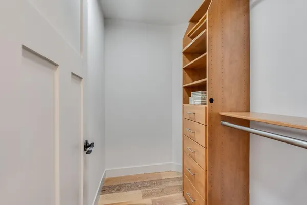 a view of walk in closet