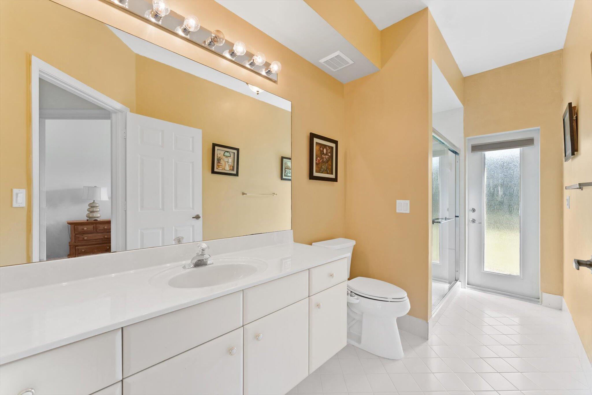 12181 Rockledge Circle Boca Raton, FL 33428 - Photo 30 of 70 Cabana Bathroom