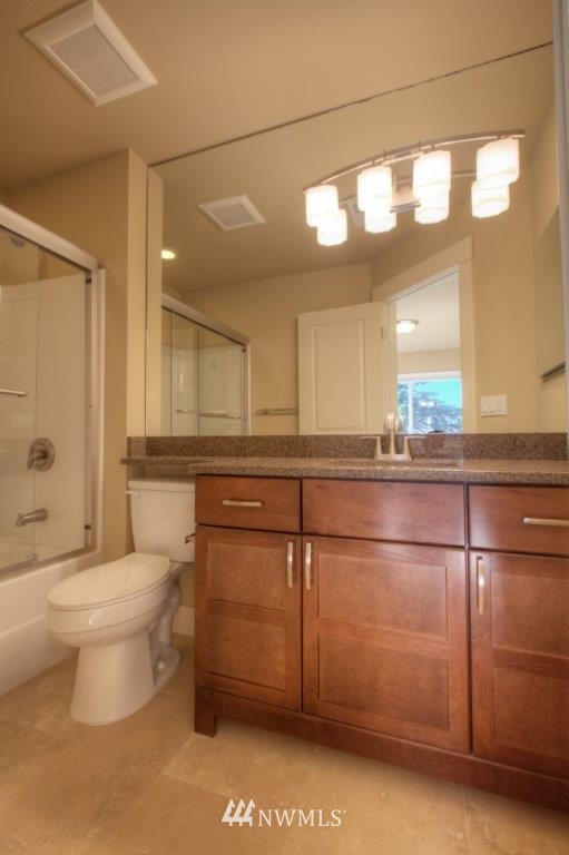 710 Harrington Avenue Northeast, Unit A Renton, WA 98056 - Photo 10 of 23