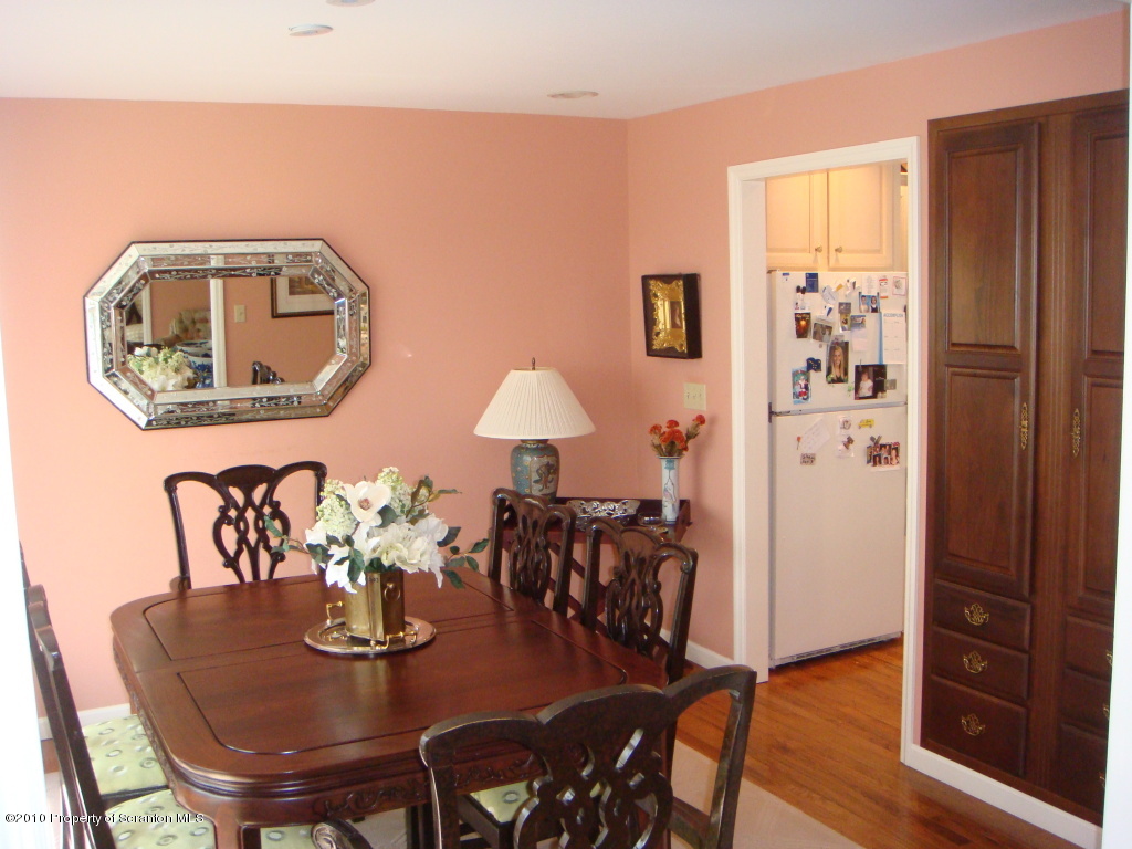 237 Stevenson Road Waverly, PA 18471 - Photo 6 of 18 Gallery Image 6