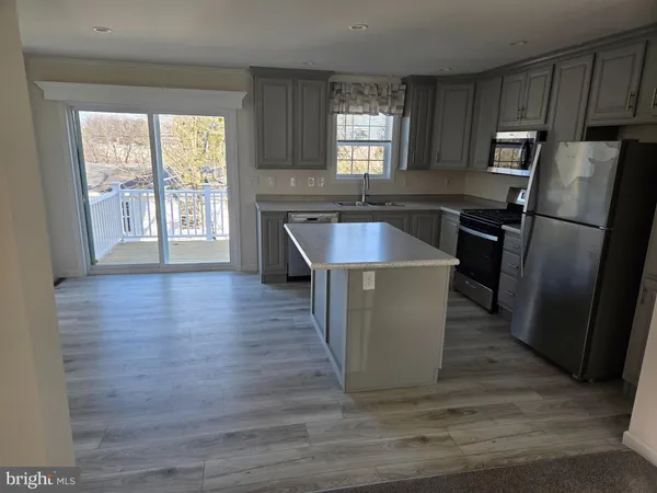 $181,500 | 10 Woodedge Drive, Quakertown, PA 18951