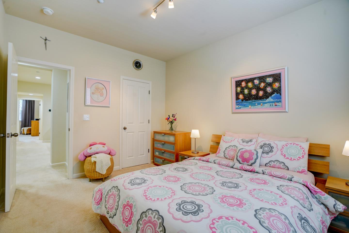 5236 Fioli Loop San Ramon, CA 94582 - Photo 20 of 40 a bedroom with two bed and a lamp on dresser