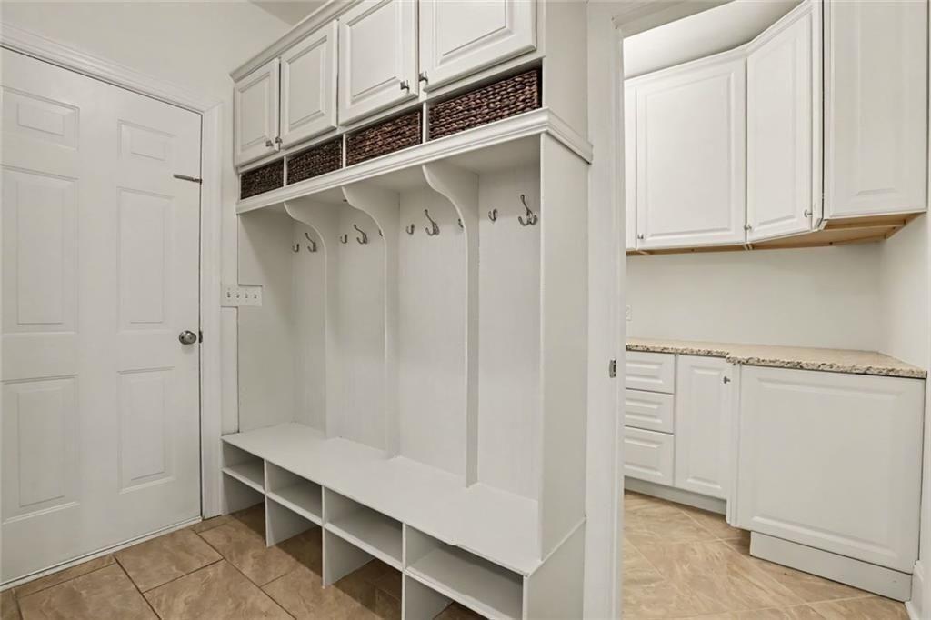 2335 Oakshire Court Decatur, GA 30033 - Photo 33 of 45 Gallery Image 33
