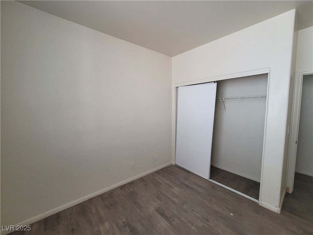 6420 Indian Peak Court North Las Vegas, NV 89084 - Photo 22 of 56